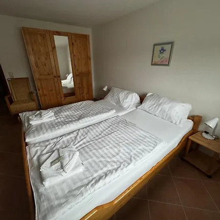 Panorama Guest house Wees